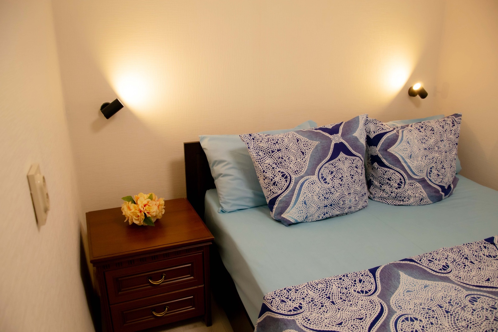 Центр Цветник Радон пл. Ленина 20