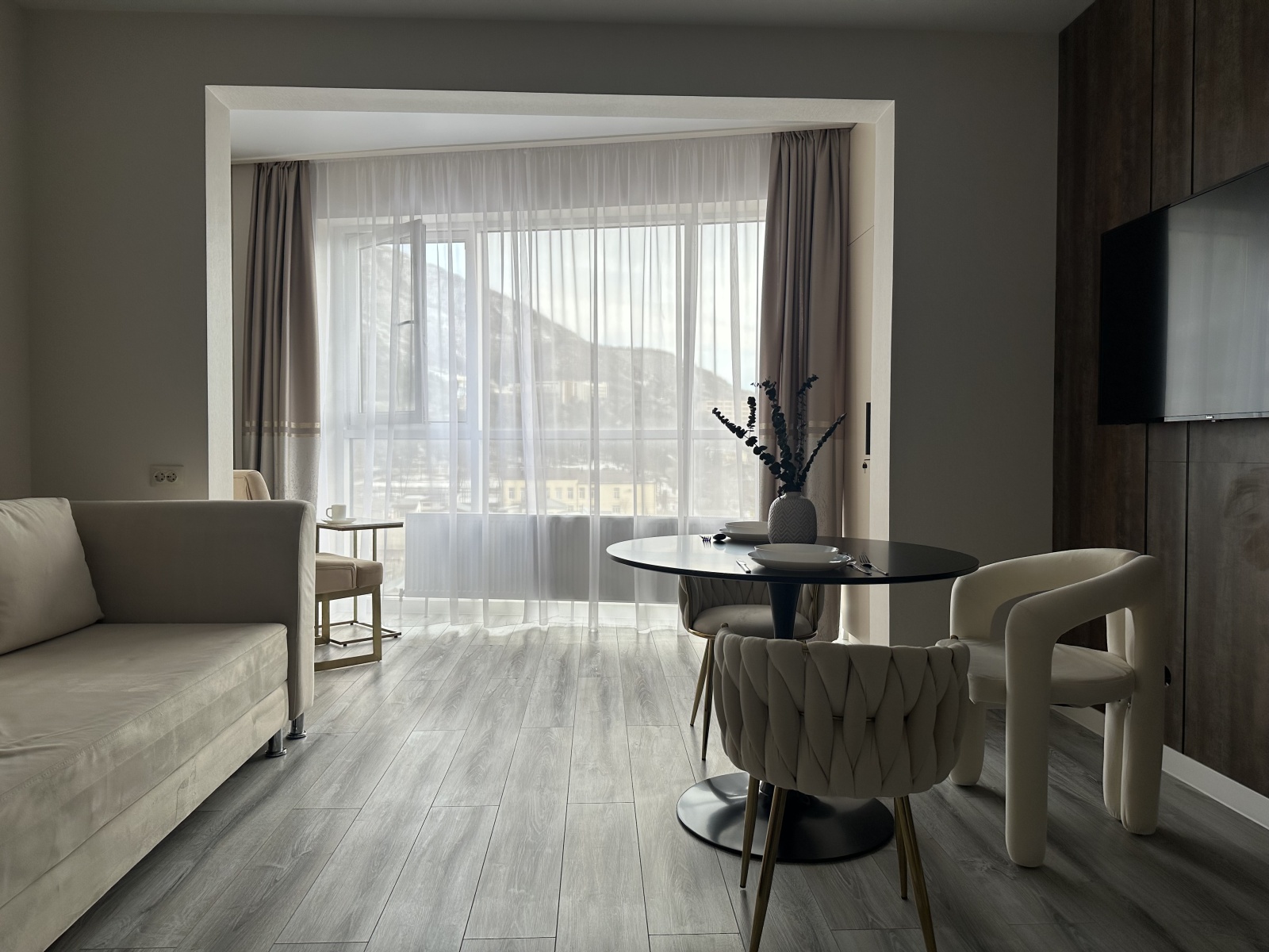 Уютный уголок у подножия Машука