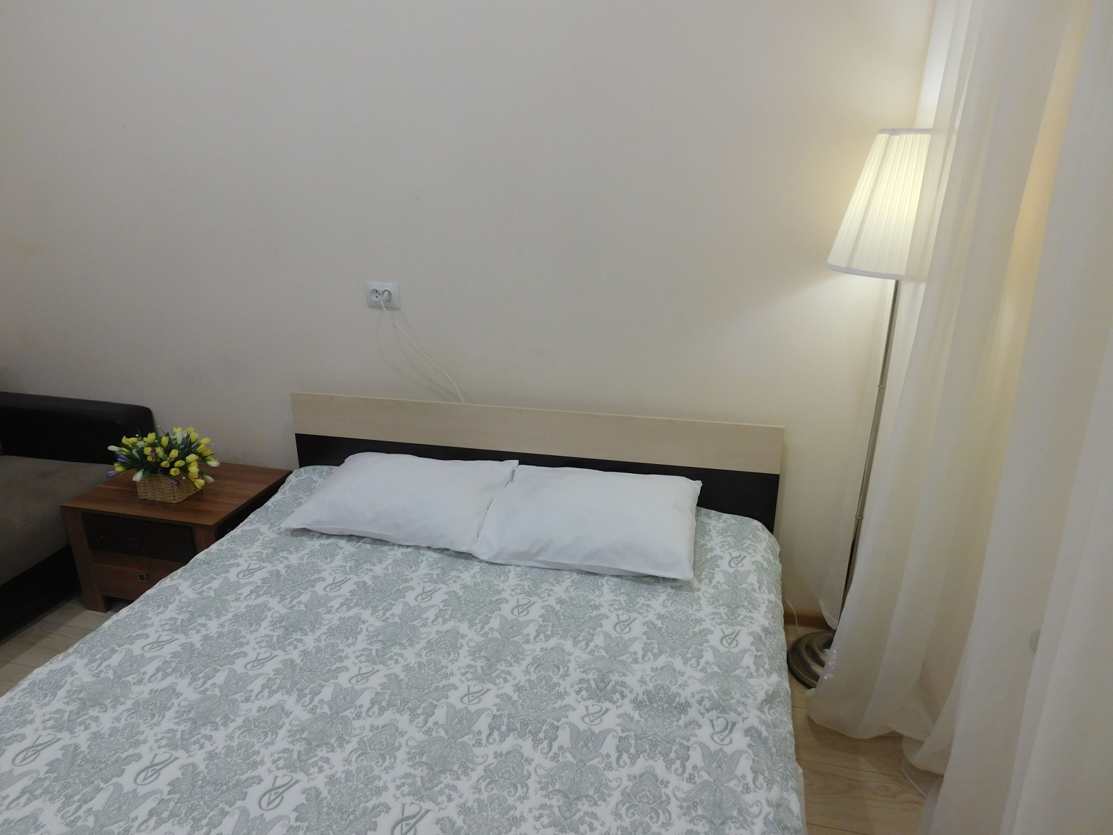 Центр Цветник Радон Кирова 7