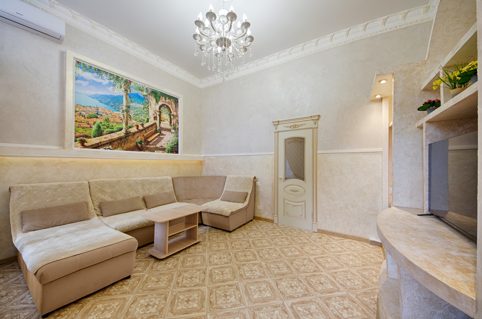 Holiday Home Lux