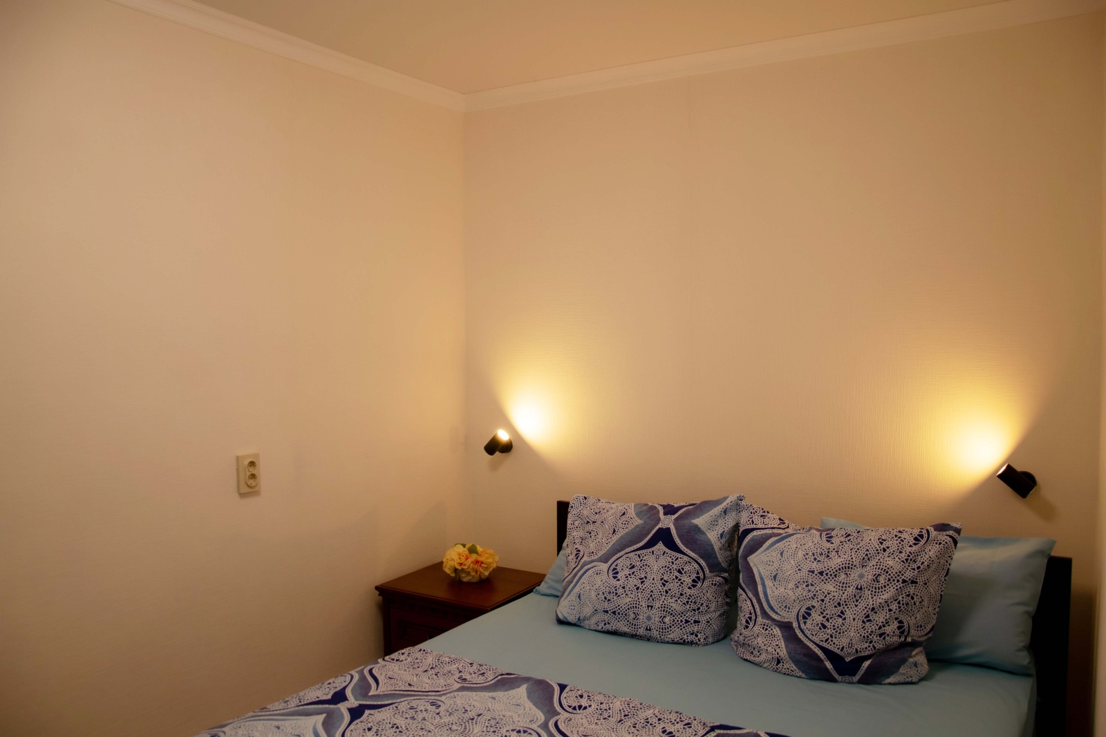 Центр Цветник Радон пл. Ленина 20