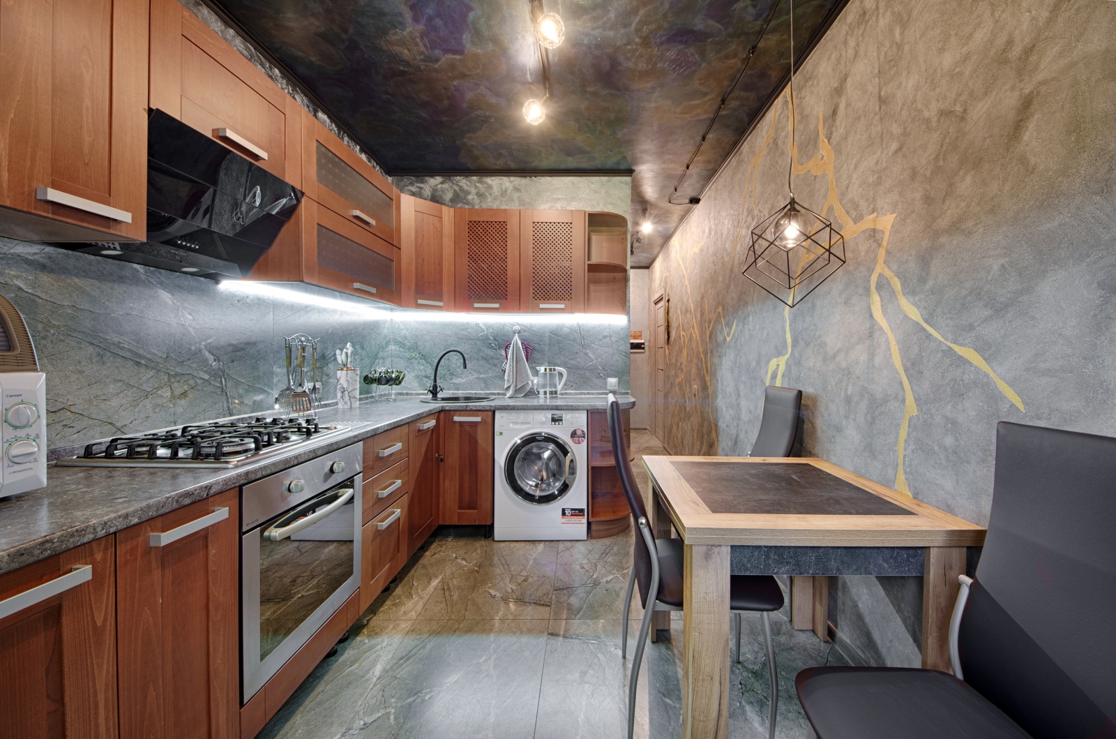 Loft Holiday Home