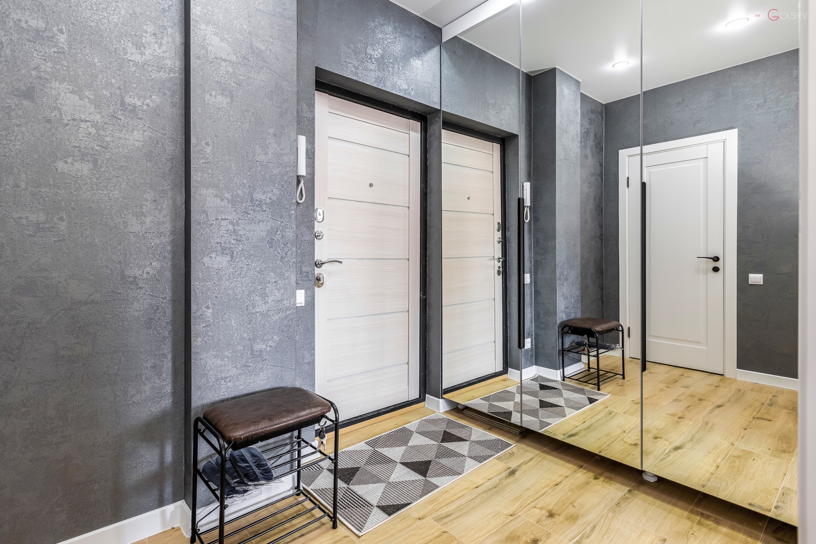 Местечко у озера