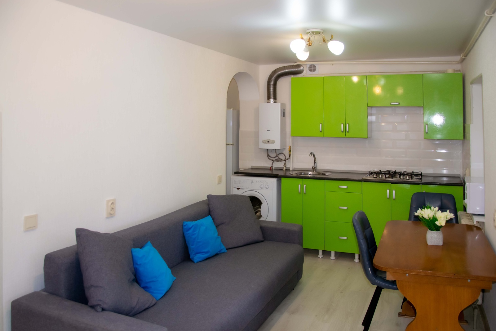 Центр Цветник Радон пл. Ленина 20