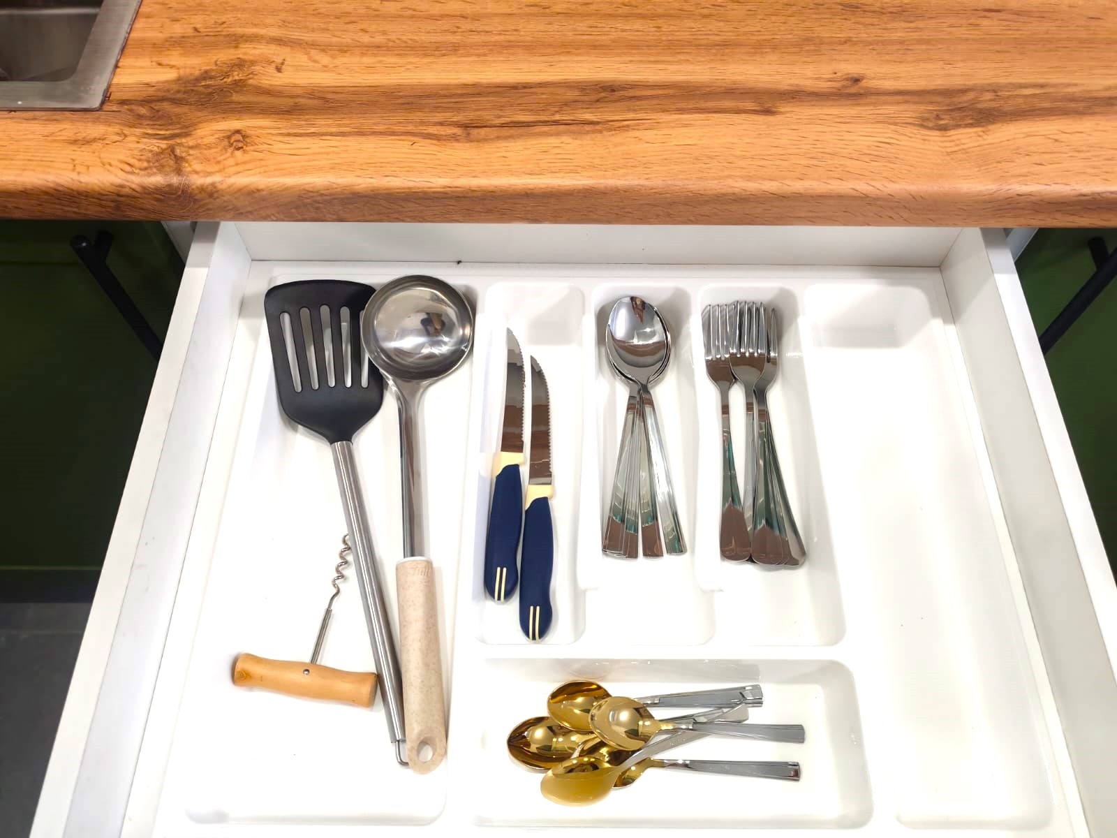 Центр цветник радон Бунимовича 1-43