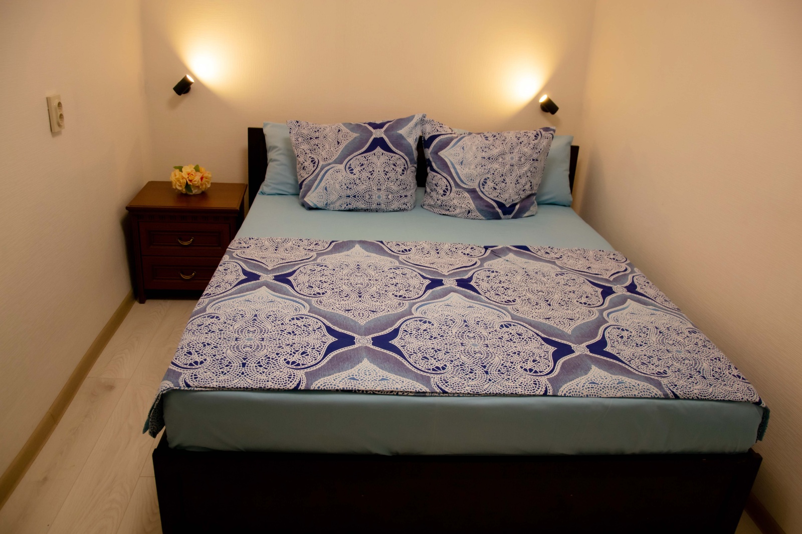 Центр Цветник Радон пл. Ленина 20