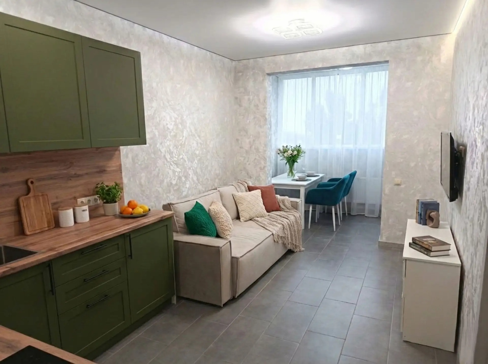 Центр цветник радон Бунимовича 1-43