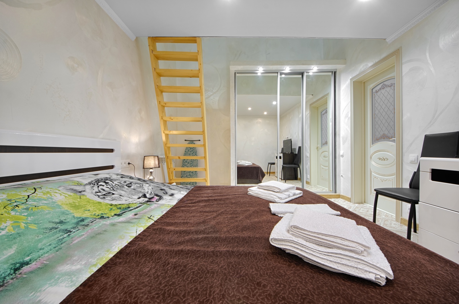 Holiday Home Lux